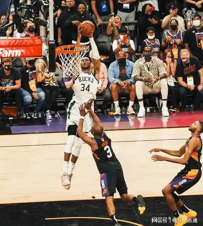 开云体育官网-重磅！今夜密尔沃基雄鹿备战全明星赛转会期休斯敦火箭备战NBA常规赛，加拿大队争议不断的简单介绍-开云体育官网